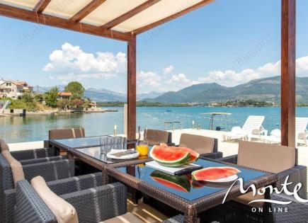 House for 1 600 000 euro in Tivat, Montenegro