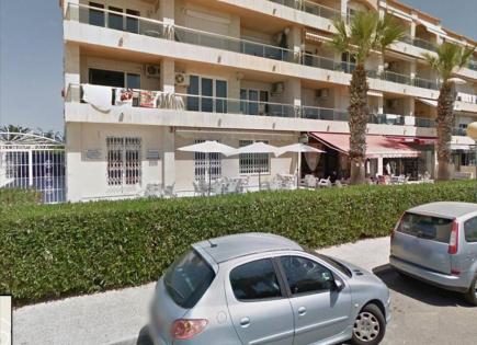 Commercial property for 311 000 euro in Orihuela Costa, Spain