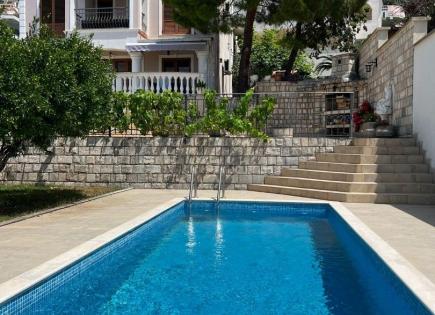 House for 1 100 000 euro in Dobra Voda, Montenegro