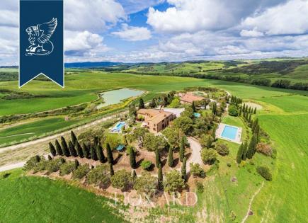 Farm for 16 500 000 euro in Val d'Orcia, Italy