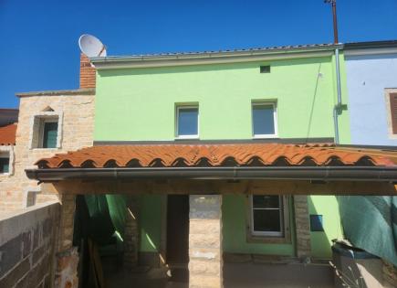 House for 150 000 euro in Marcana, Croatia