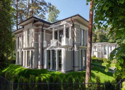 Casa para 2 400 000 euro en Jūrmala, Letonia