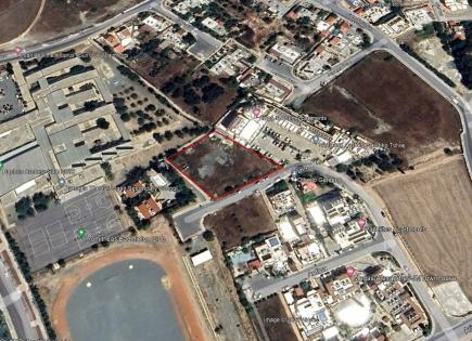 Land for 1 400 000 euro in Paphos, Cyprus