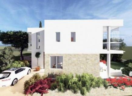 Villa for 925 000 euro in Paphos, Cyprus