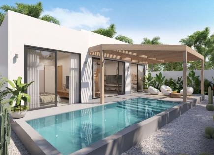 Villa for 299 747 euro on Bang Tao, Thailand