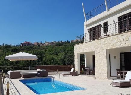 Villa for 410 000 euro in Paphos, Cyprus