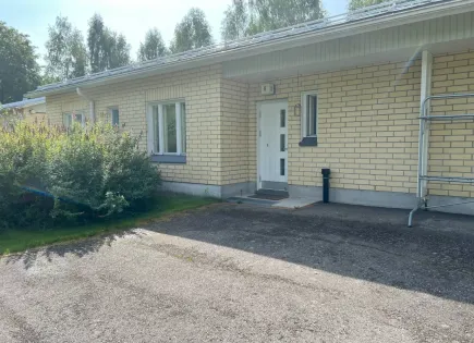 Townhouse for 14 000 euro in Tohmajarvi, Finland