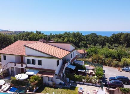 Townhouse for 99 000 euro in San Nicola Arcella, Italy