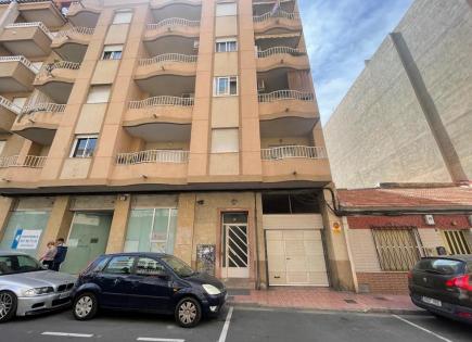 Apartment for 229 900 euro in Torrevieja, Spain