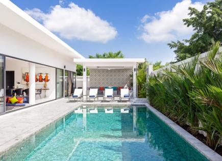 Villa for 672 785 euro on Nai Harn, Thailand