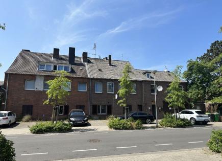 Commercial apartment building for 650 000 euro in Emmerich am Rhein, Germany