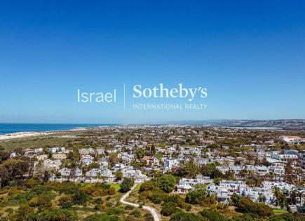 Land for 2 034 293 euro in Caesarea, Israel