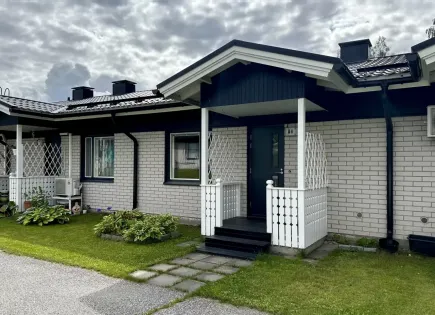 Casa adosada para 33 500 euro en Paltamo, Finlandia
