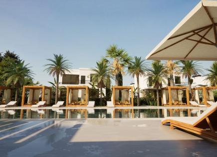 Villa for 560 000 euro in Edremit, Cyprus