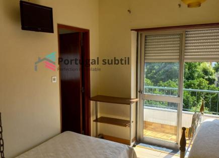 Commercial apartment building for 400 euro per month in Tomar, Portugal