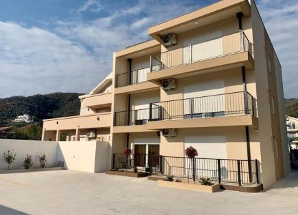 Wohnung für 250 000 euro in Tivat, Montenegro