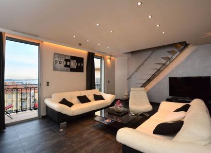 Apartment for 2 600 euro per week in Cannes, France