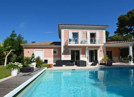 Villa pour 9 700 Euro par semaine à Antibes, France