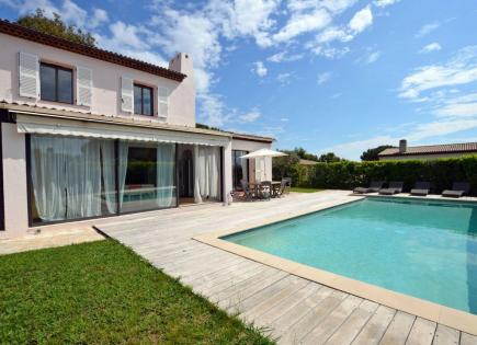 Villa para 3 250 euro por semana en Villeneuve-Loubet, Francia