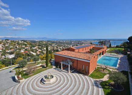 Villa for 4 000 000 euro in Golfe-Juan, France