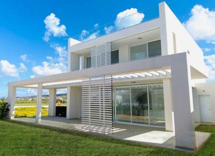 Villa for 944 000 euro in Paphos, Cyprus