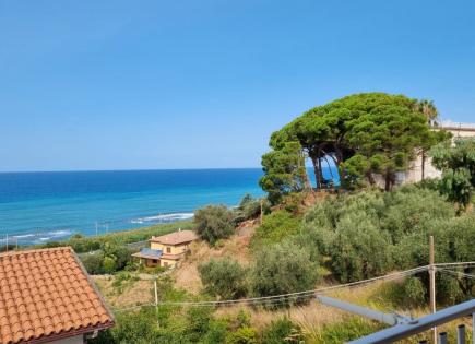 Flat for 88 000 euro in Belvedere Marittimo, Italy