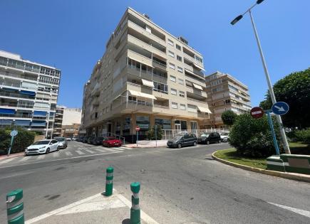 Apartment for 233 000 euro in Torrevieja, Spain