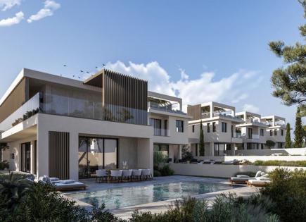Villa for 752 000 euro in Famagusta, Cyprus