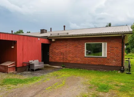 Casa adosada para 35 000 euro en Pori, Finlandia