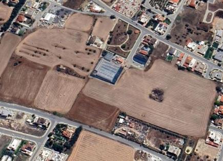 Land for 1 200 000 euro in Larnaca, Cyprus