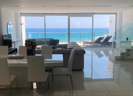 Apartment for 2 000 000 euro in Larnaca, Cyprus