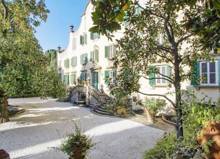 Mansion for 1 900 000 euro in Massarosa, Italy