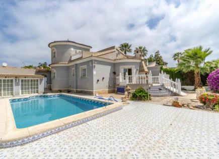 Villa for 285 000 euro in Torrevieja, Spain