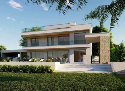 Villa for 1 040 000 euro in Paphos, Cyprus