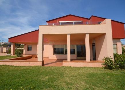 House for 1 490 000 euro in Torrevieja, Spain