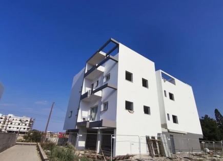 Apartamento para 188 000 euro en Lárnaca, Chipre