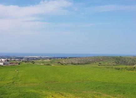 Land for 1 900 000 euro in Larnaca, Cyprus