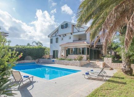 Villa for 690 000 euro in Protaras, Cyprus