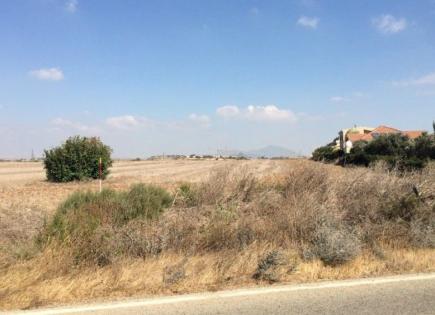 Land for 525 000 euro in Larnaca, Cyprus