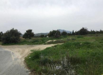 Land for 385 000 euro in Larnaca, Cyprus