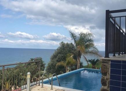 Villa para 1 400 000 euro en Pafos, Chipre