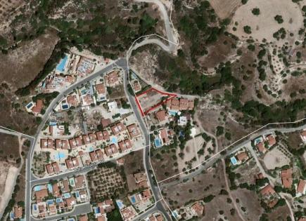 Grundstück für 211 000 euro in Paphos, Zypern