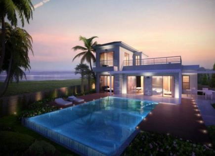 Villa for 825 000 euro in Paphos, Cyprus
