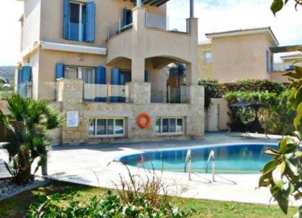 Villa for 1 476 000 euro in Paphos, Cyprus