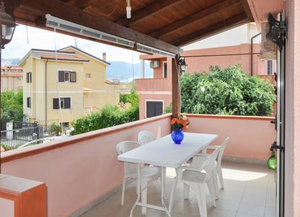 Apartment for 86 000 euro in Scalea, Italy