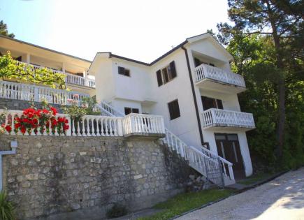 Haus für 215 000 euro in Kotor, Montenegro
