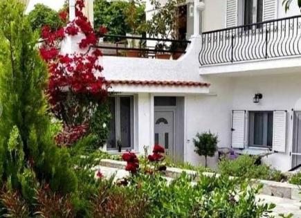 House for 520 000 euro in Nea Makri, Greece