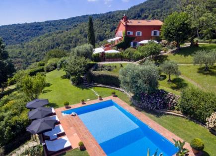 Villa for 3 400 000 euro in Florence, Italy