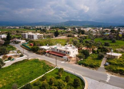 Commercial property for 485 000 euro in Paphos, Cyprus