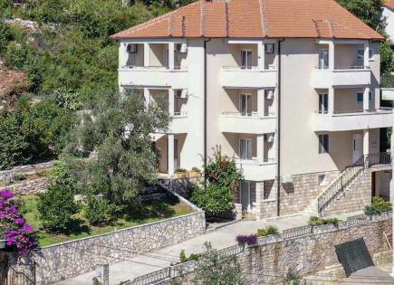 Hotel para 2 100 000 euro en Buljarica, Montenegro